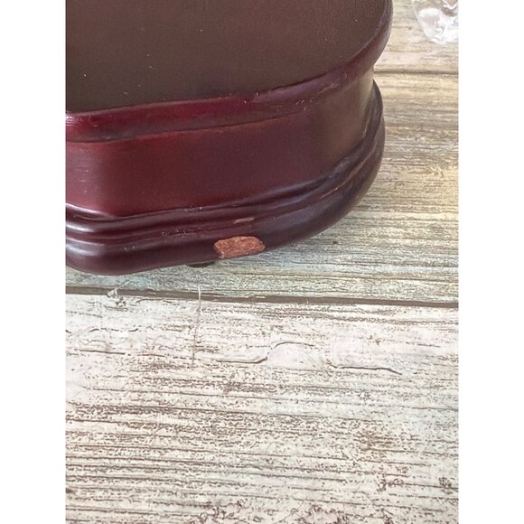 Six Flags Bugs Bunny Carousel Music Box Figurine Plays Carousel Waltz 1997 - Picture 7 of 17